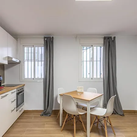 Fun Building - Ground Floor With Terrace By Homeabout Apartament *