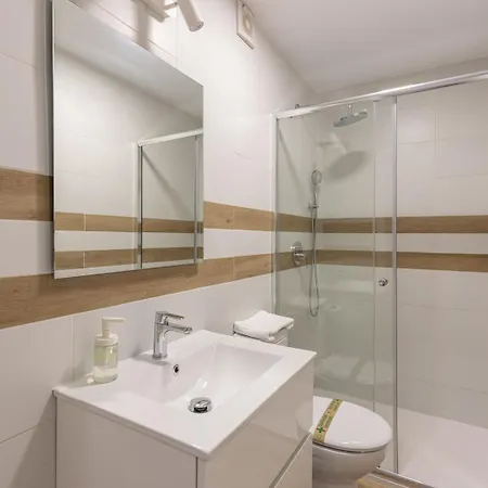 Fun Building - Ground Floor With Terrace By Homeabout