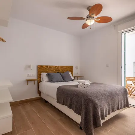Fun Building - Ground Floor With Terrace By Homeabout Apartament *